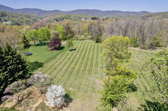 7173 Hollyberry RD, Roanoke, VA 24018