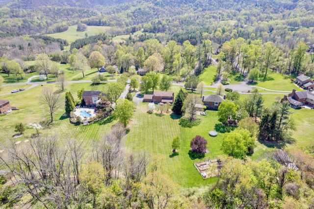 7173 Hollyberry RD, Roanoke, VA 24018