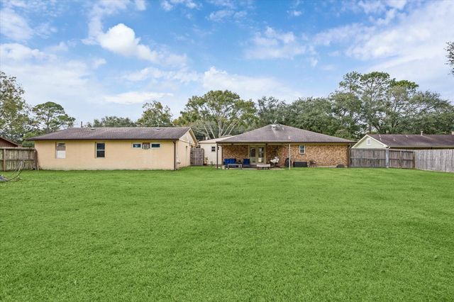 4409 Avenue J, Santa Fe, TX 77510