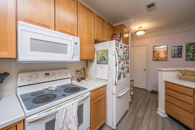 1025 Riverland Woods Place Apt 712, Charleston, SC 29412