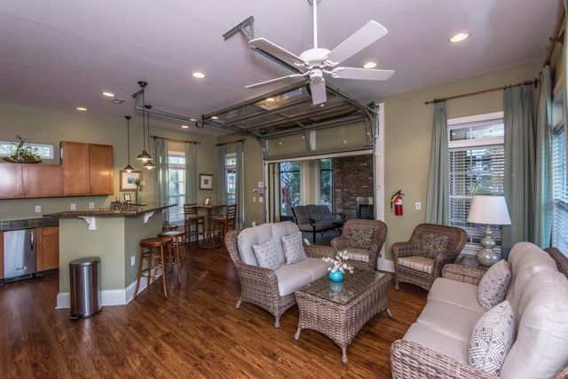 1025 Riverland Woods Place Apt 712, Charleston, SC 29412