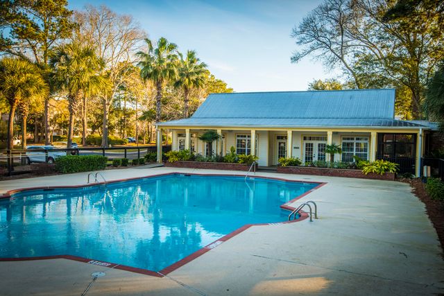 1025 Riverland Woods Place Apt 712, Charleston, SC 29412