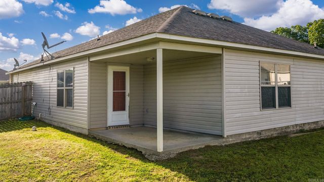3605 Firefly Circle, Conway, AR 72032