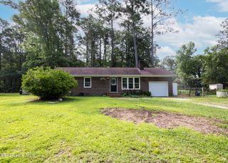 415 Bradford Drive, New Bern, NC 28560