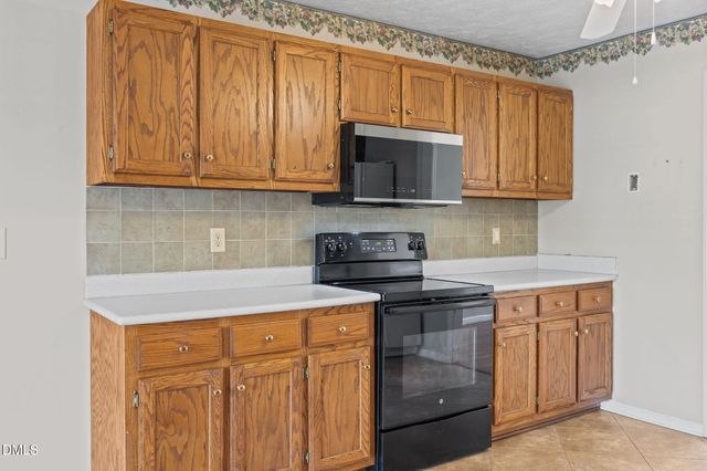 76 Springfield Lane, Lillington, NC 27546