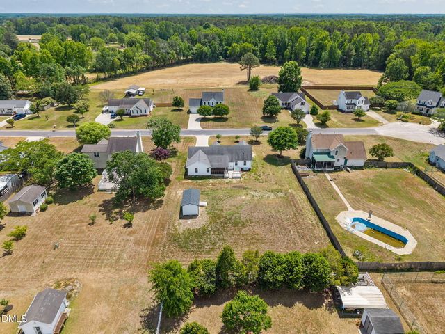 76 Springfield Lane, Lillington, NC 27546