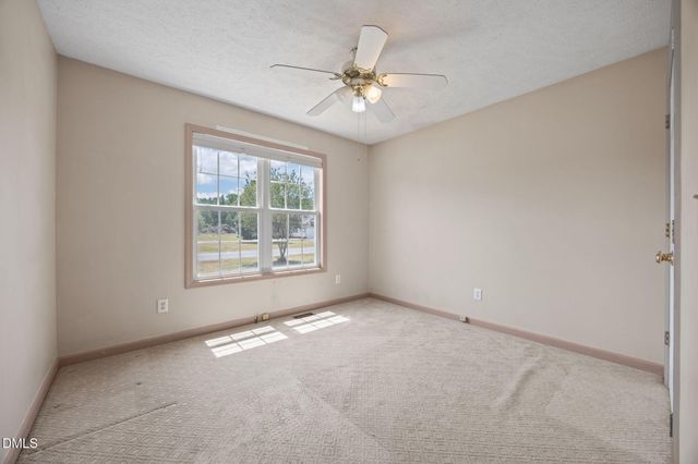 76 Springfield Lane, Lillington, NC 27546