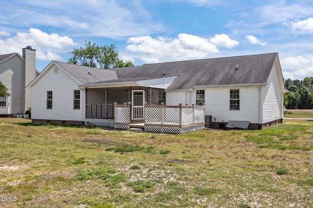 76 Springfield Lane, Lillington, NC 27546