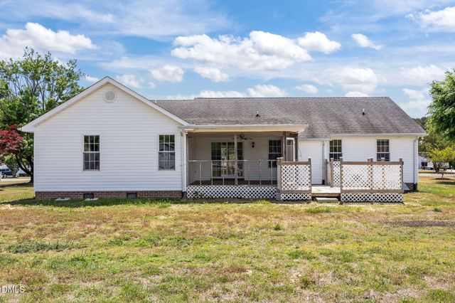 76 Springfield Lane, Lillington, NC 27546