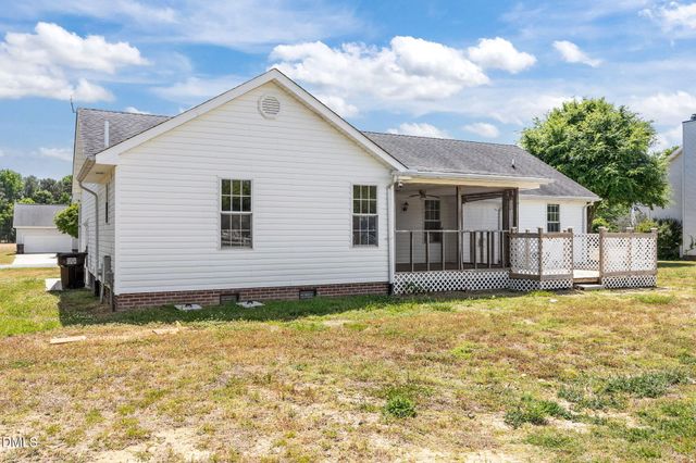 76 Springfield Lane, Lillington, NC 27546