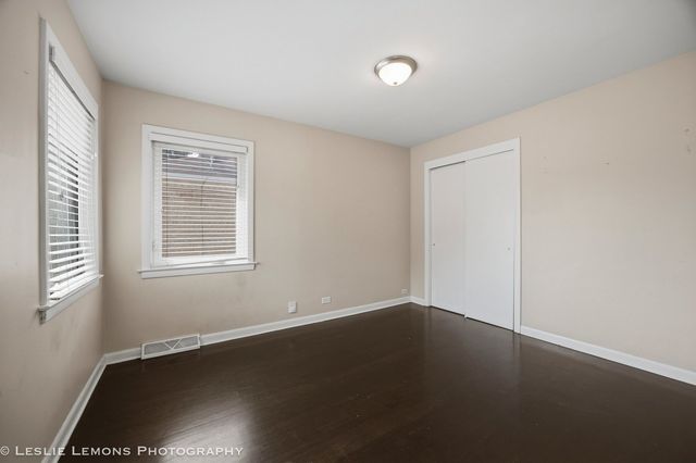 3433 wesley Avenue, Berwyn, IL 60402