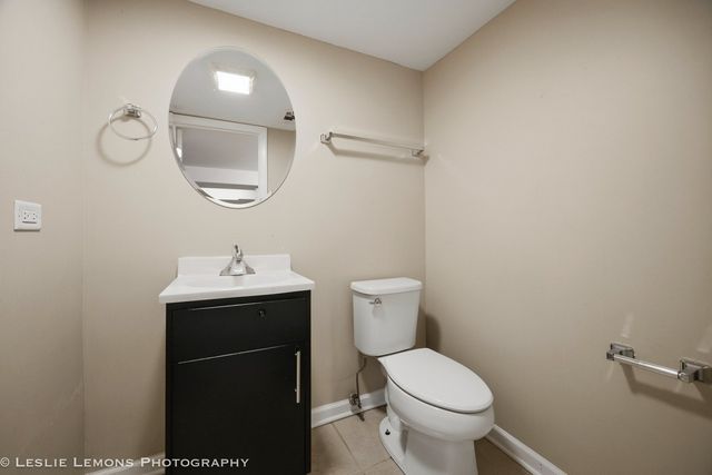 3433 wesley Avenue, Berwyn, IL 60402