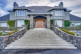 21697 Rainbow Drive, Cupertino, CA 95014