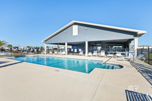 809 Vacation Circle, Foley, AL 36535