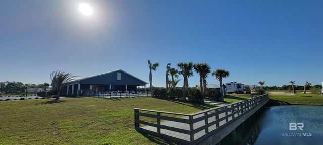 809 Vacation Circle, Foley, AL 36535