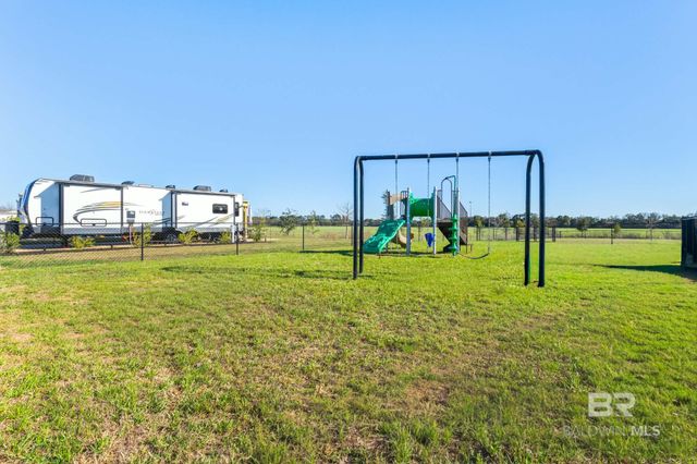 809 Vacation Circle, Foley, AL 36535