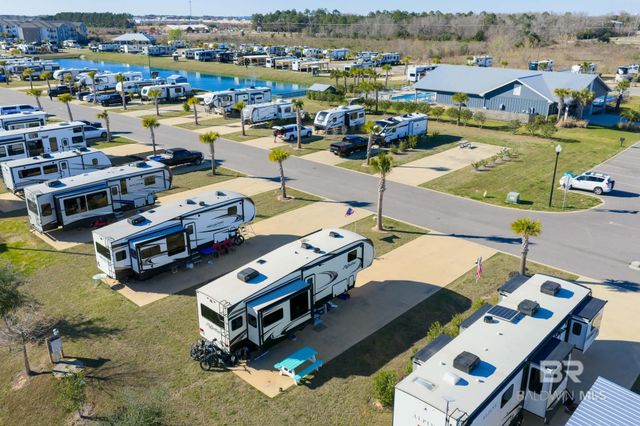 809 Vacation Circle, Foley, AL 36535