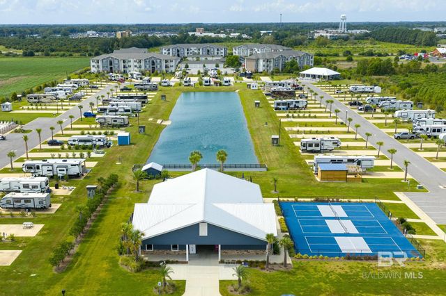 809 Vacation Circle, Foley, AL 36535