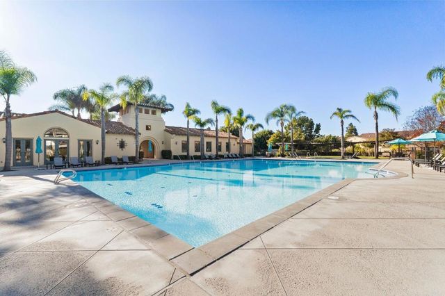1368 Caminito Veranza 3, Chula Vista, CA 91915