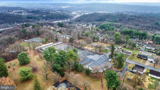 145 CHAMBERLAINE AVE, Pottsville, PA 17901