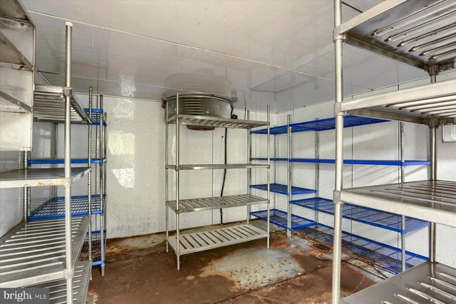 145 CHAMBERLAINE AVE, Pottsville, PA 17901