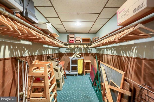 145 CHAMBERLAINE AVE, Pottsville, PA 17901