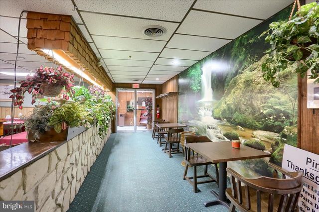 145 CHAMBERLAINE AVE, Pottsville, PA 17901