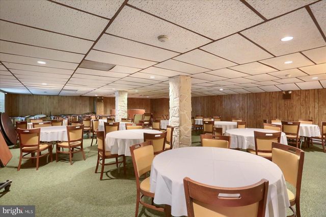 145 CHAMBERLAINE AVE, Pottsville, PA 17901