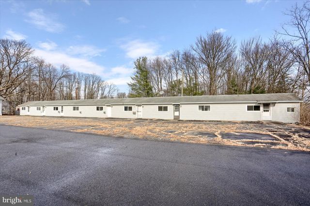 145 CHAMBERLAINE AVE, Pottsville, PA 17901