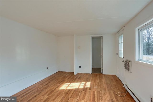 145 CHAMBERLAINE AVE, Pottsville, PA 17901