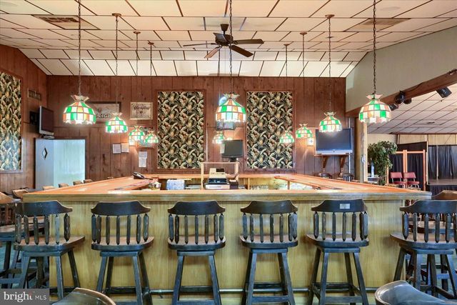 145 CHAMBERLAINE AVE, Pottsville, PA 17901