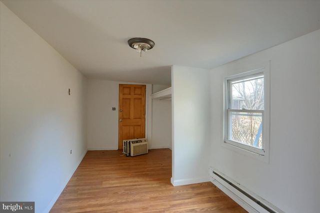 145 CHAMBERLAINE AVE, Pottsville, PA 17901