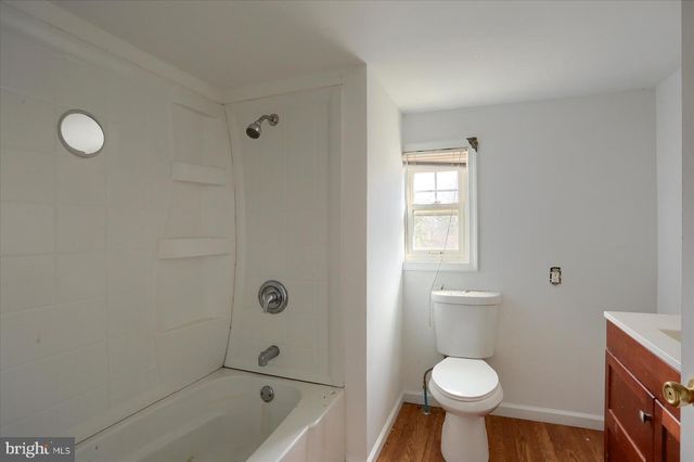 145 CHAMBERLAINE AVE, Pottsville, PA 17901