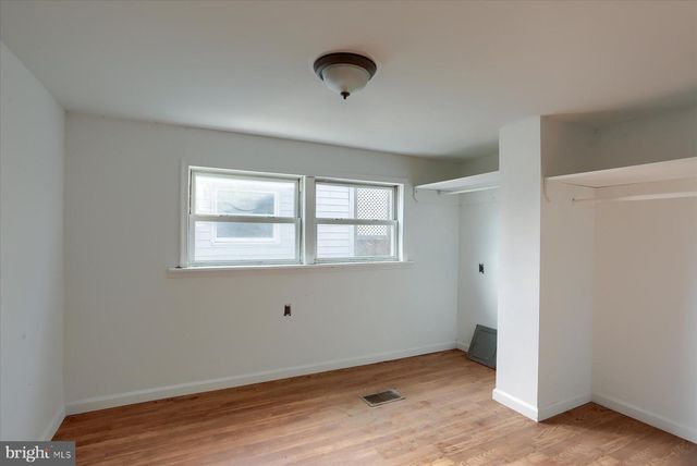 145 CHAMBERLAINE AVE, Pottsville, PA 17901