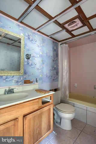 145 CHAMBERLAINE AVE, Pottsville, PA 17901