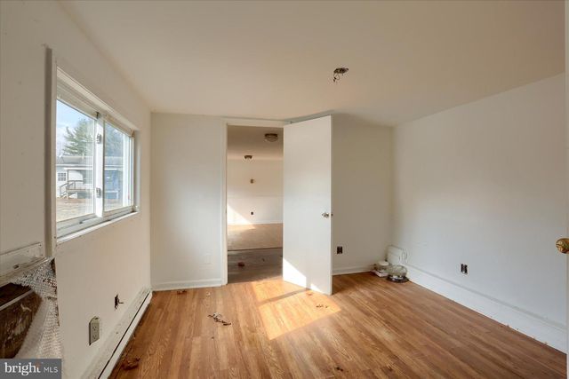 145 CHAMBERLAINE AVE, Pottsville, PA 17901