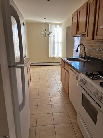 19 River Rd I, Nutley Twp., NJ 07110