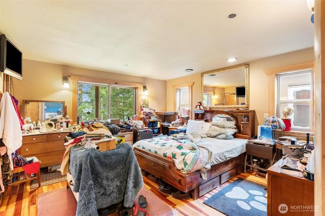 32600 349th Way SE, Ravensdale, WA 98051