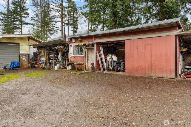 32600 349th Way SE, Ravensdale, WA 98051
