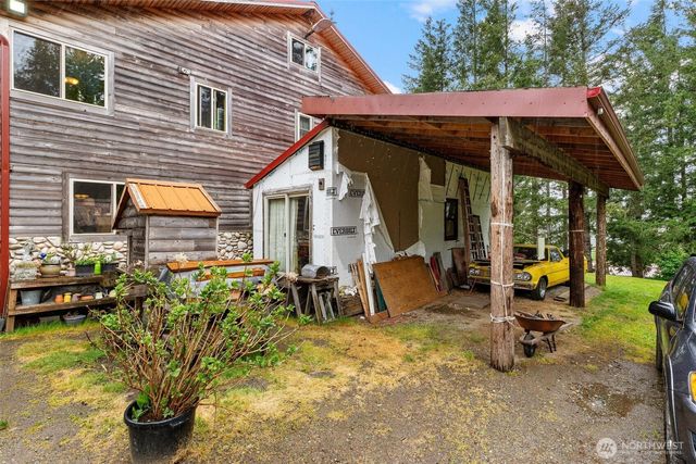 32600 349th Way SE, Ravensdale, WA 98051