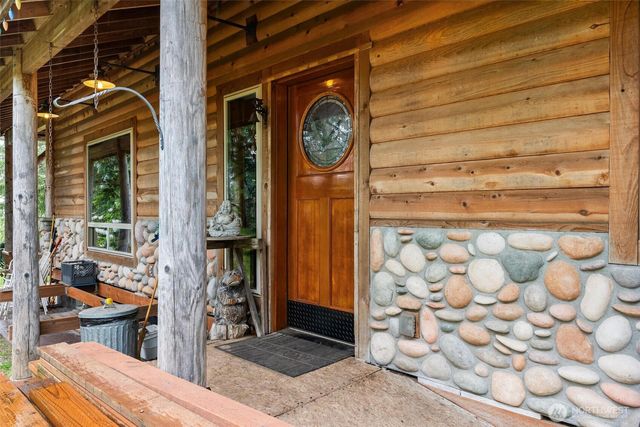 32600 349th Way SE, Ravensdale, WA 98051