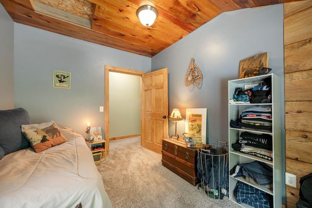 251 Doe Road, Warren, VT 05674