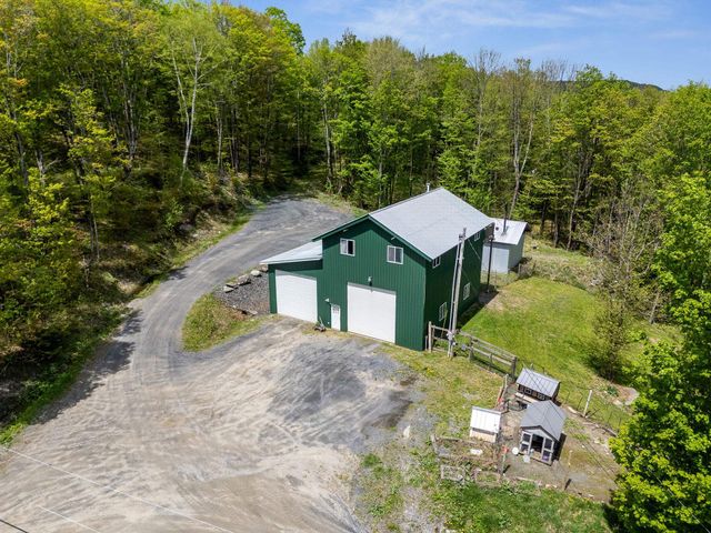 251 Doe Road, Warren, VT 05674
