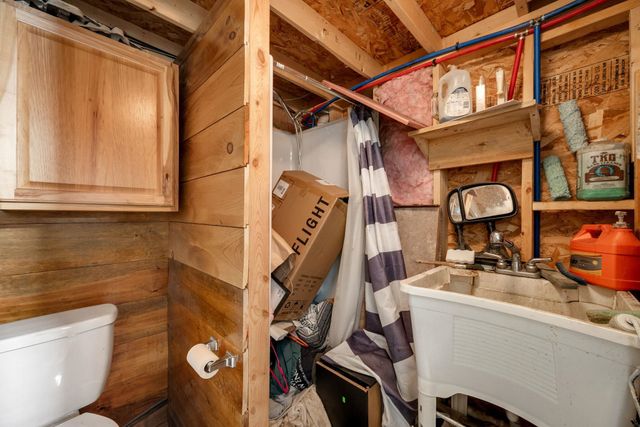 251 Doe Road, Warren, VT 05674