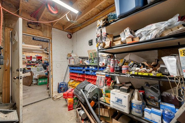 251 Doe Road, Warren, VT 05674
