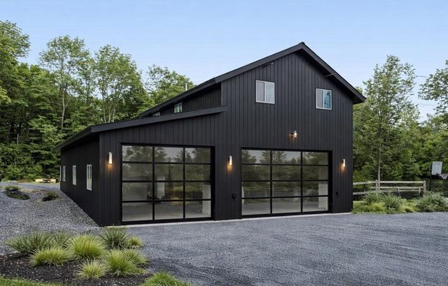 251 Doe Road, Warren, VT 05674