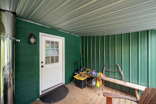 251 Doe Road, Warren, VT 05674
