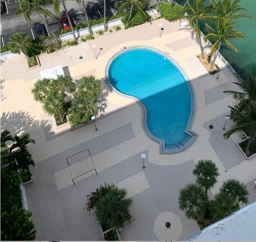 1865 79th St Cswy 6O, North Bay Village, FL 33141