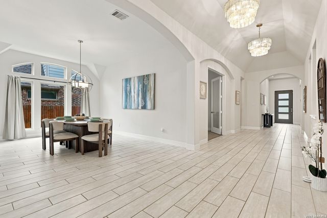 9121 Pepperton Lane, San Antonio, TX 78254