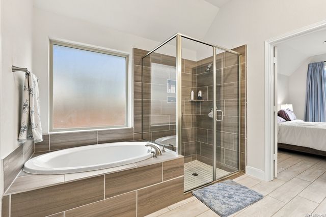 9121 Pepperton Lane, San Antonio, TX 78254